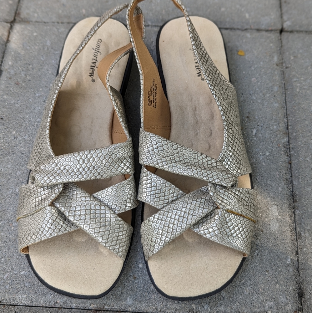 The Pearl Sandal